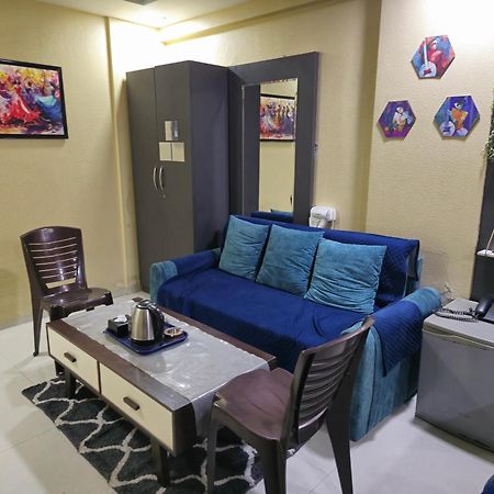 Hotel Mari Aai Residency Navi Mumbai Eksteriør billede