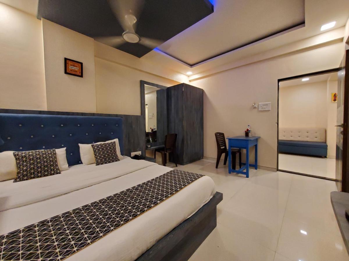 Hotel Mari Aai Residency Navi Mumbai Eksteriør billede