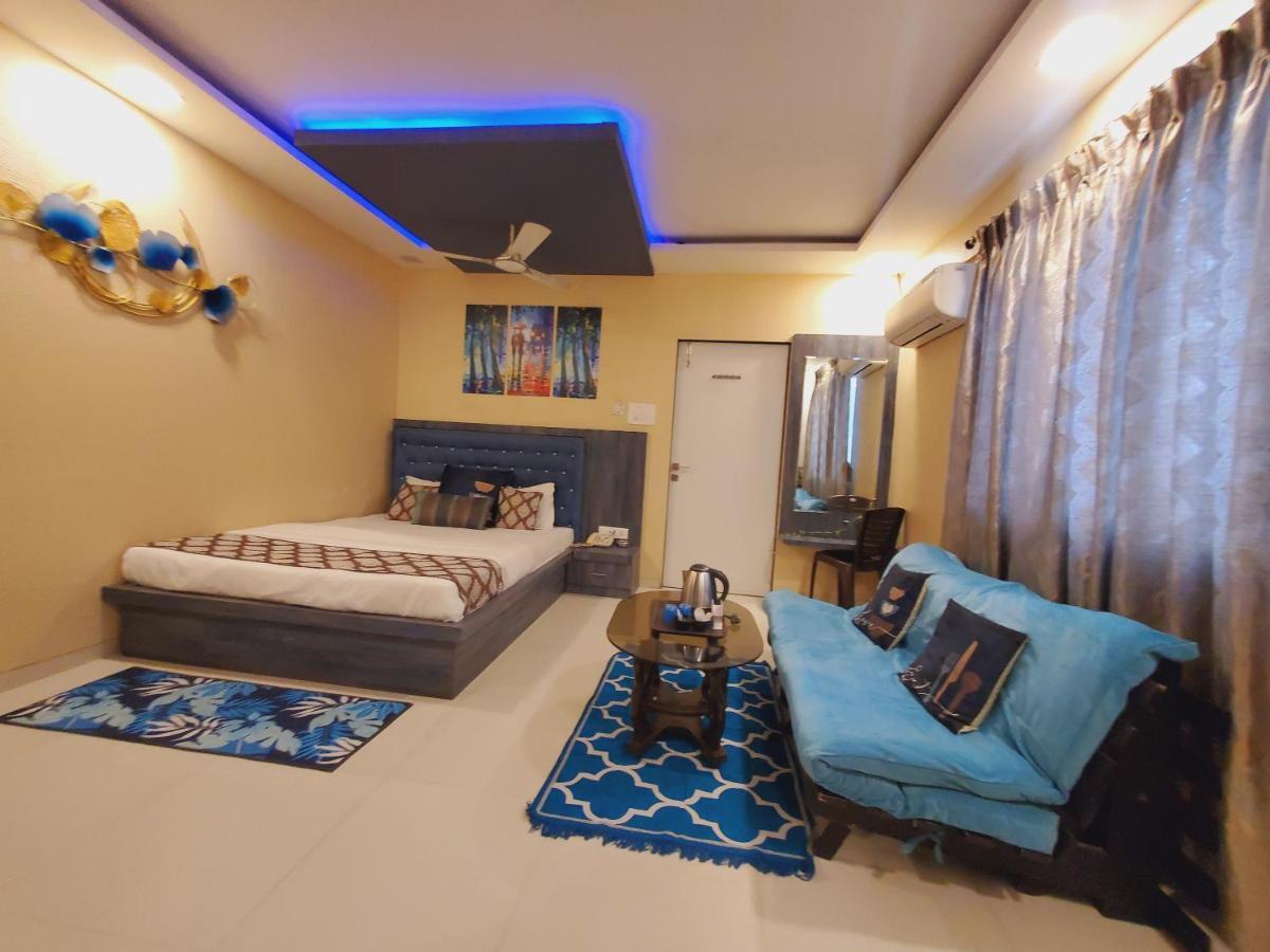 Hotel Mari Aai Residency Navi Mumbai Eksteriør billede