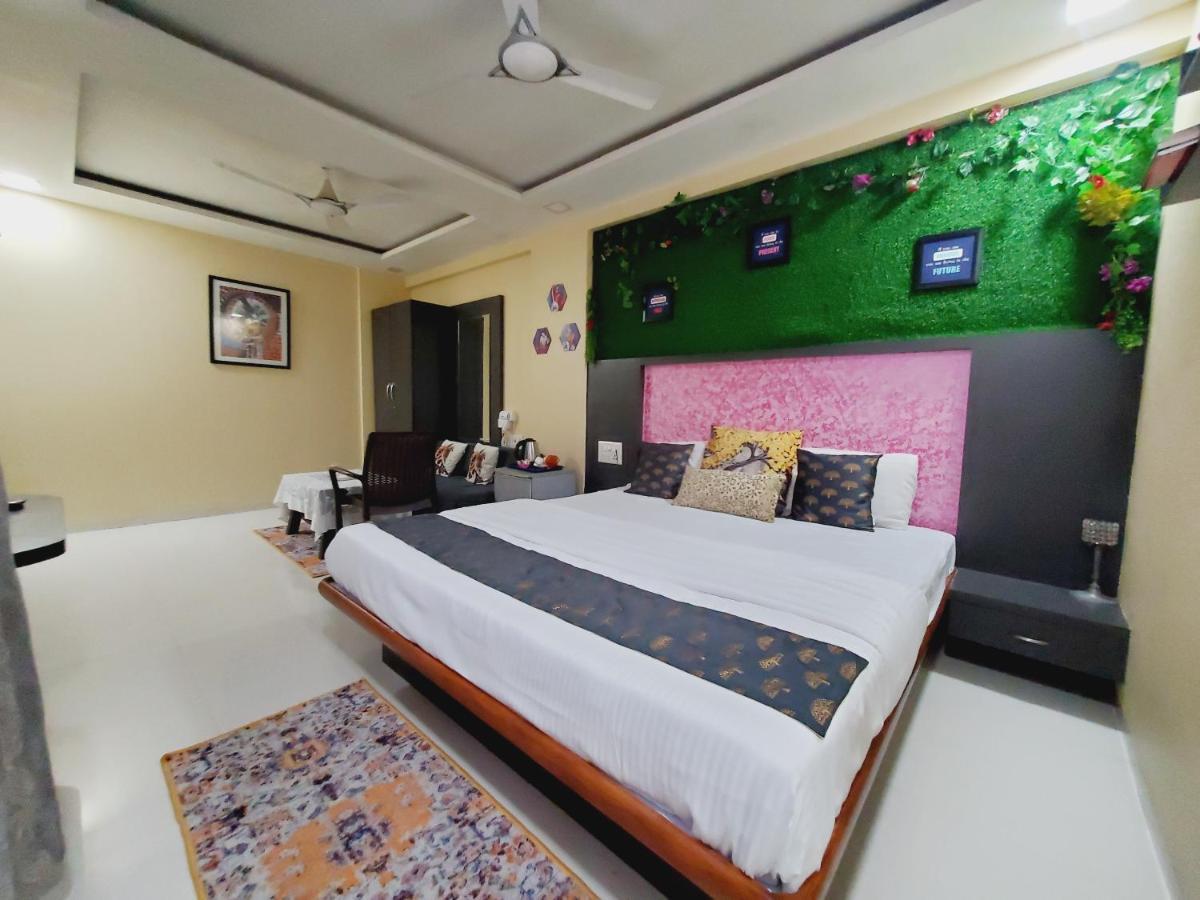 Hotel Mari Aai Residency Navi Mumbai Eksteriør billede