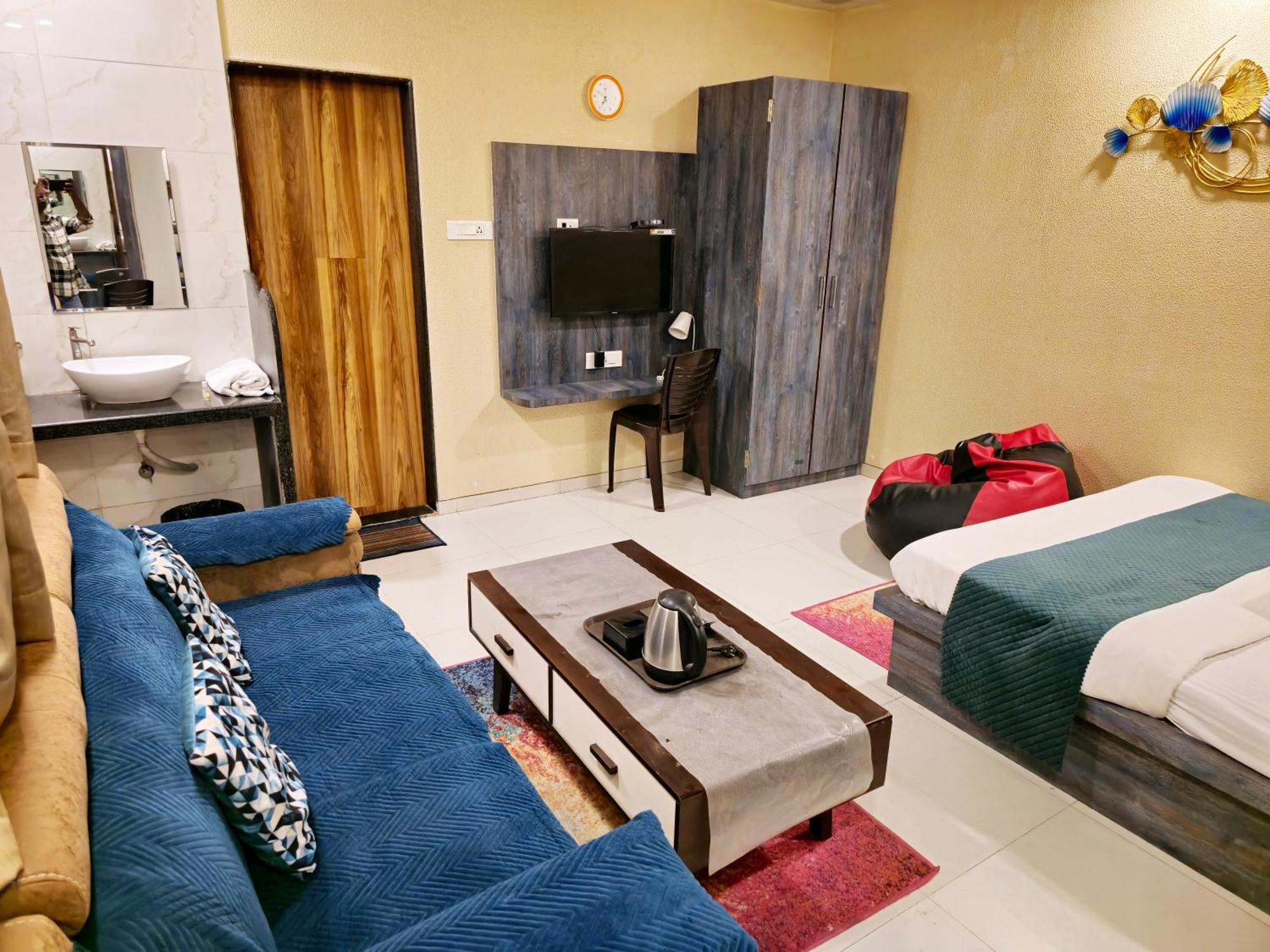 Hotel Mari Aai Residency Navi Mumbai Værelse billede