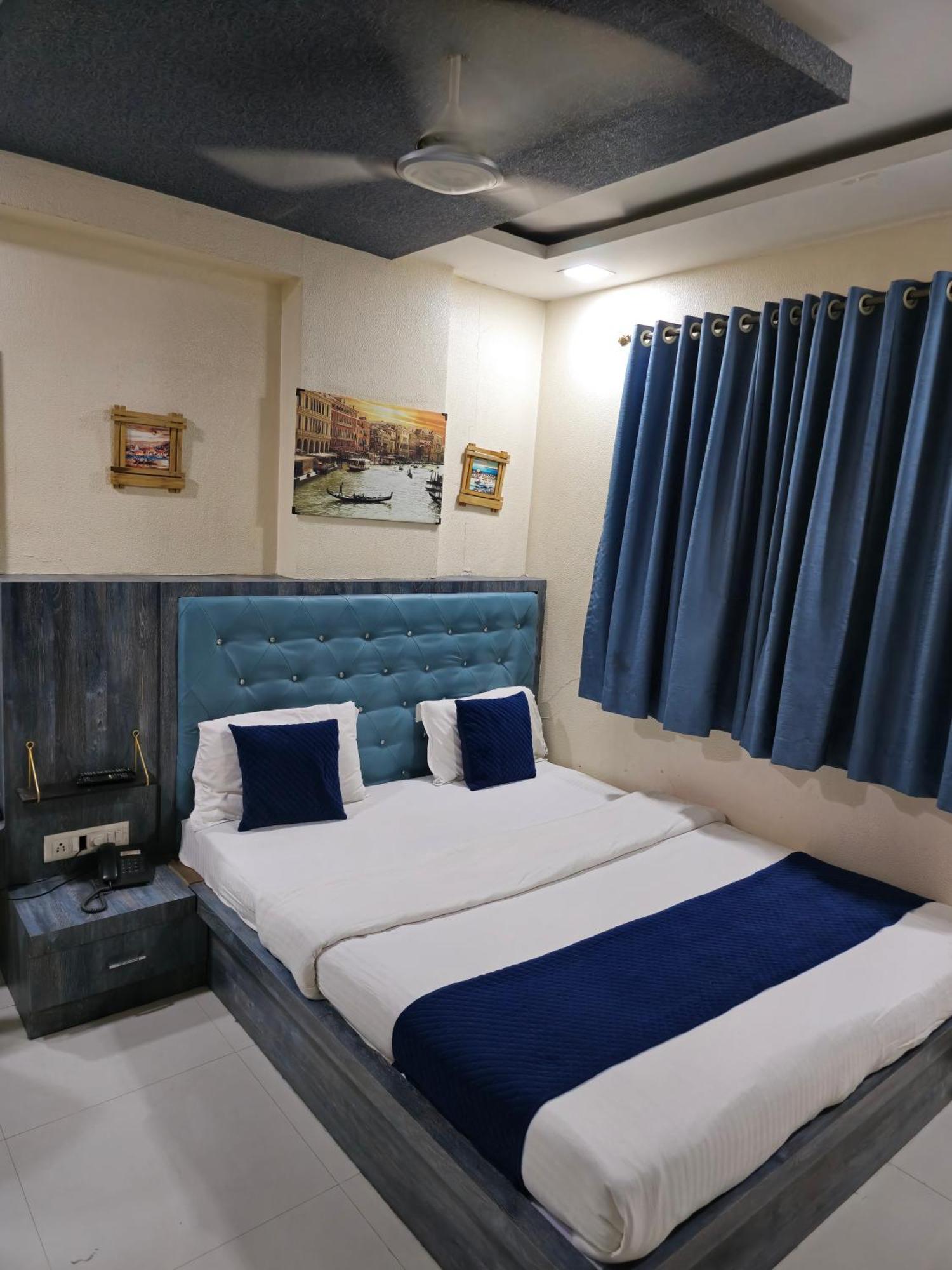 Hotel Mari Aai Residency Navi Mumbai Værelse billede