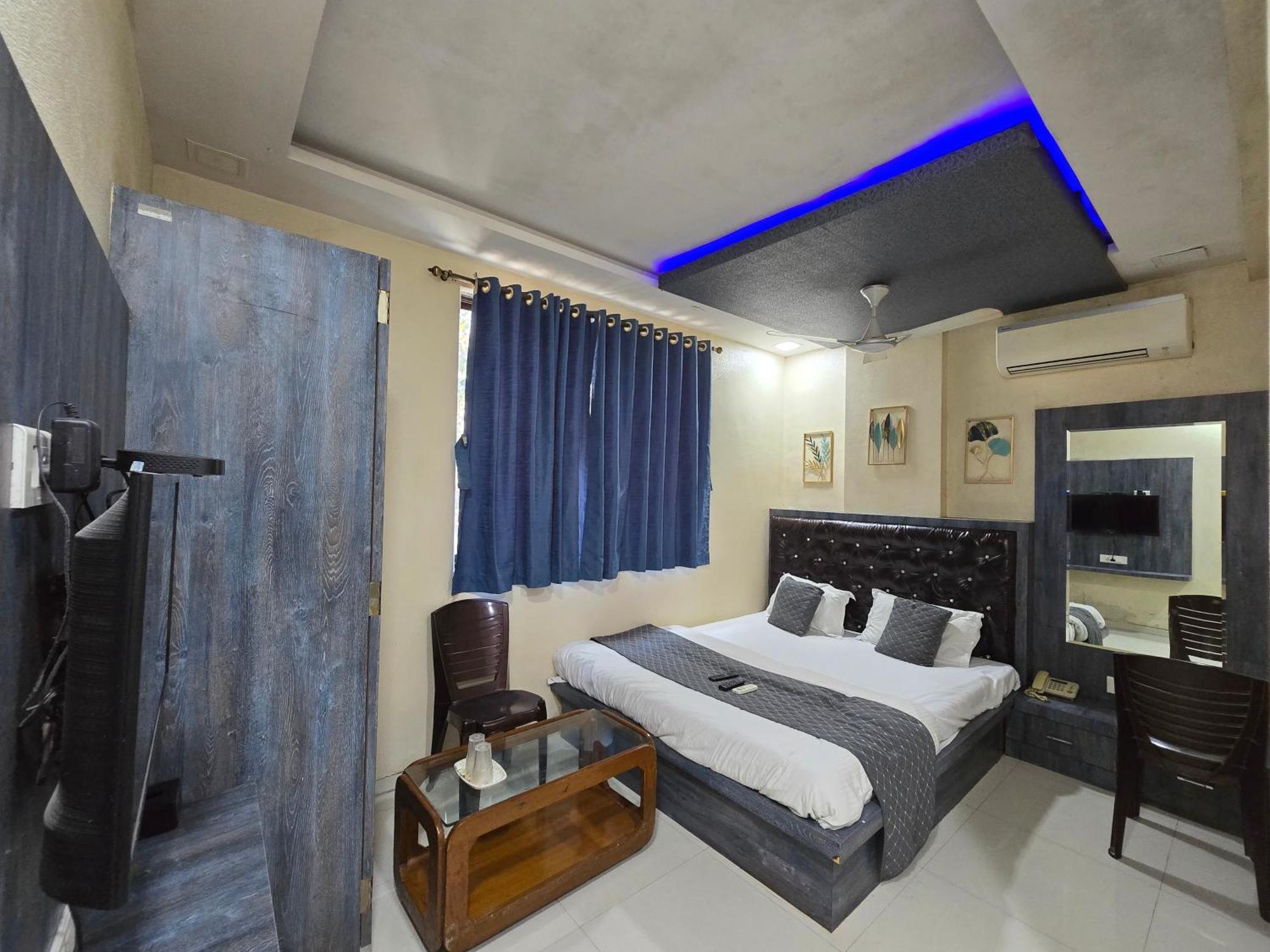 Hotel Mari Aai Residency Navi Mumbai Værelse billede