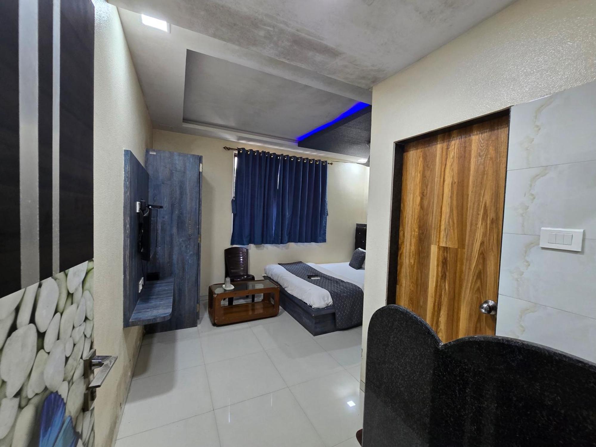 Hotel Mari Aai Residency Navi Mumbai Værelse billede
